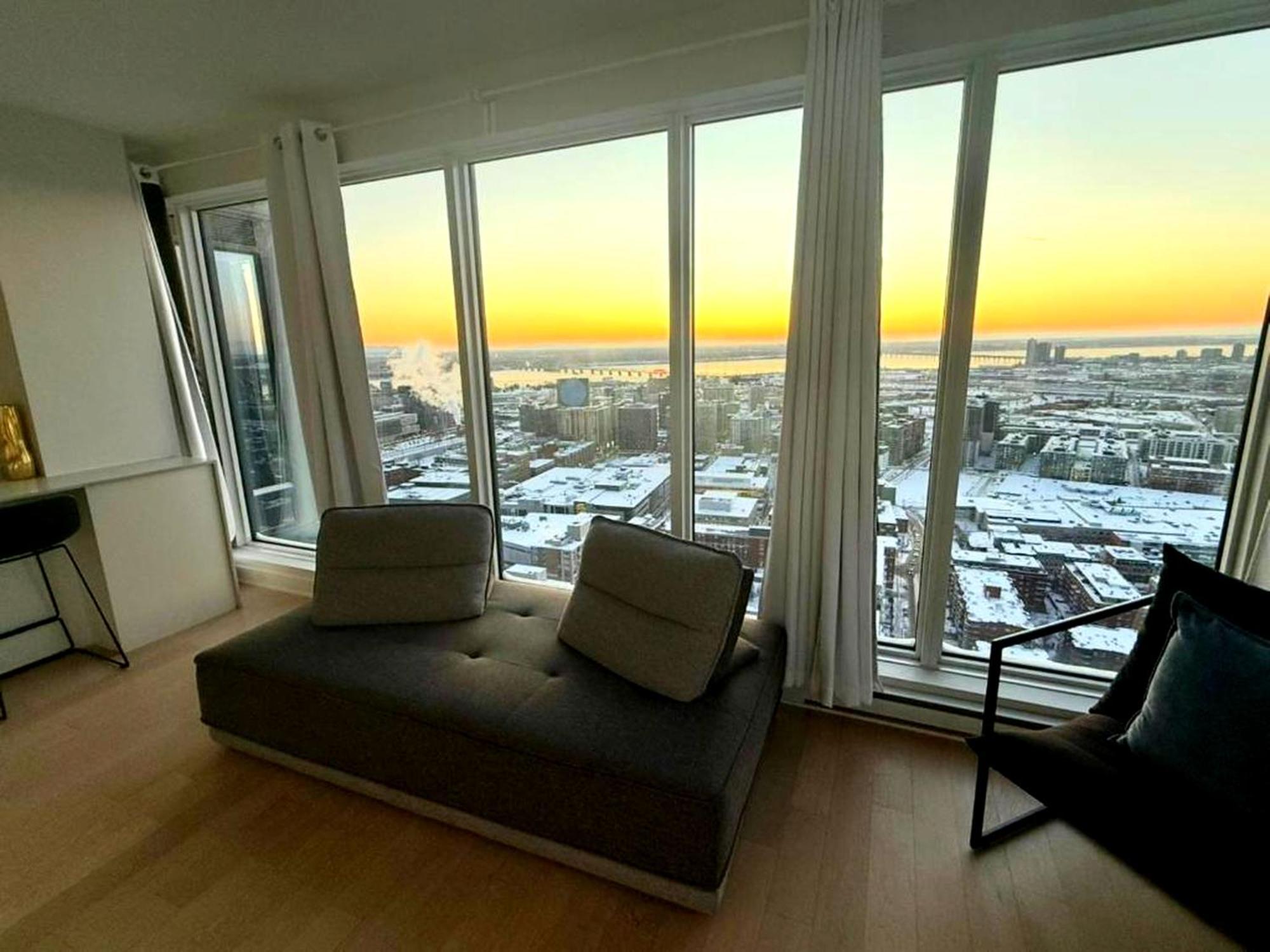 Spectacular Skyline Views - Downtown Montreal - Luxury Condo & Penthouse Exterior foto